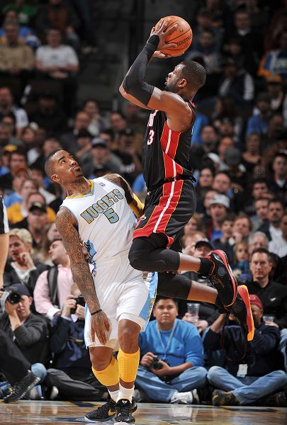 把核心中外 把核心中外